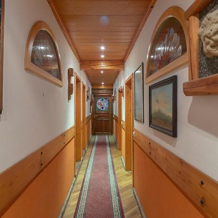 Cozy, Bright And Affordable Single Studio - Free Parking Ljubljana Exterior photo